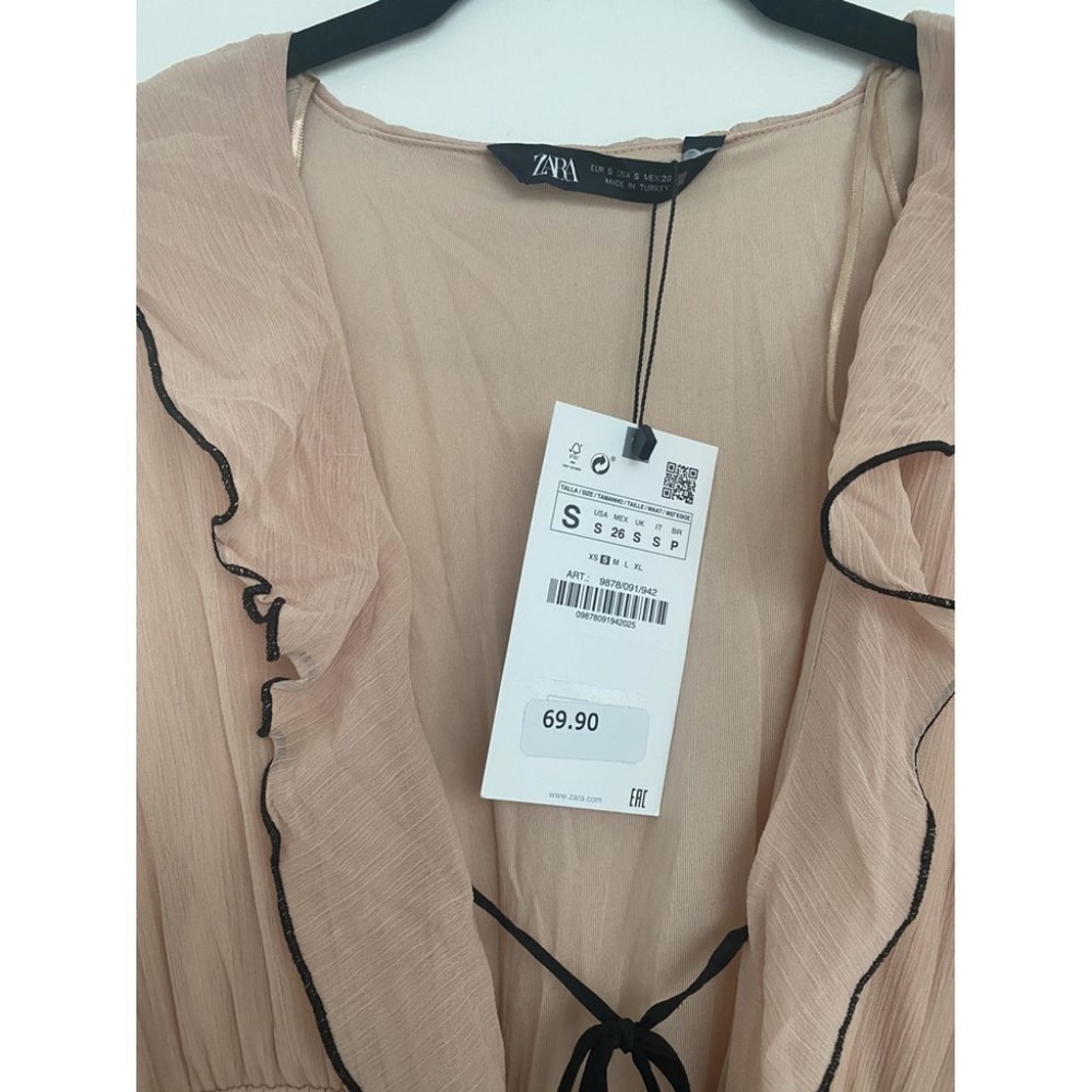 Zara Ruffled Dress - Picture 3 of 4